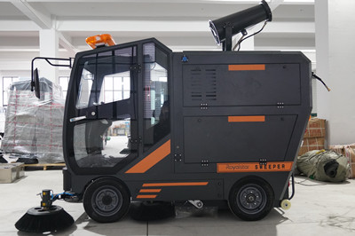 駕駛式掃地機(jī)全封閉的好用嗎？能帶來什么？